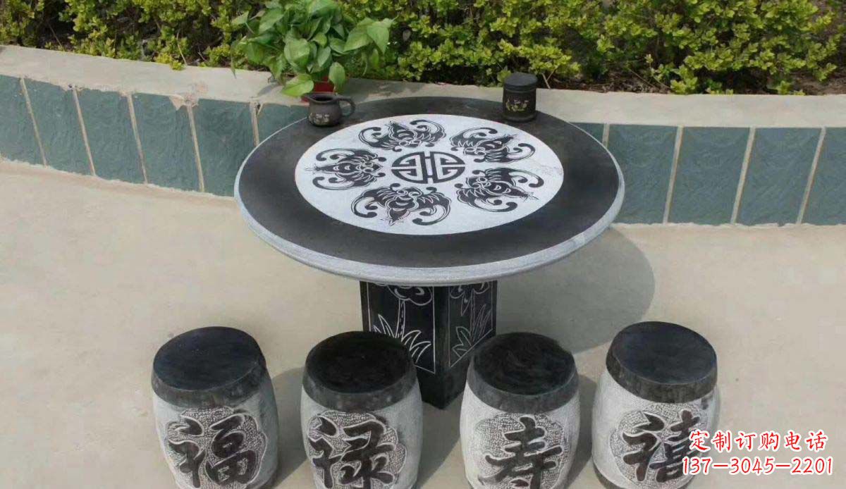 鹤壁传统工艺福禄寿喜雕塑