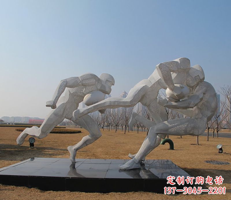 鹤壁不锈钢橄榄球体育雕塑