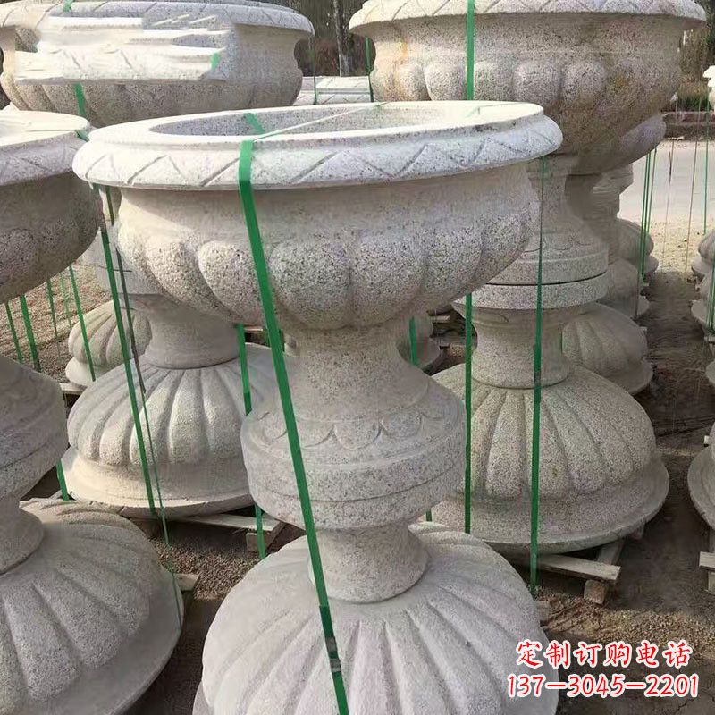 鹤壁高墩砂岩石雕刻花盆精致技艺打造传统文化风韵