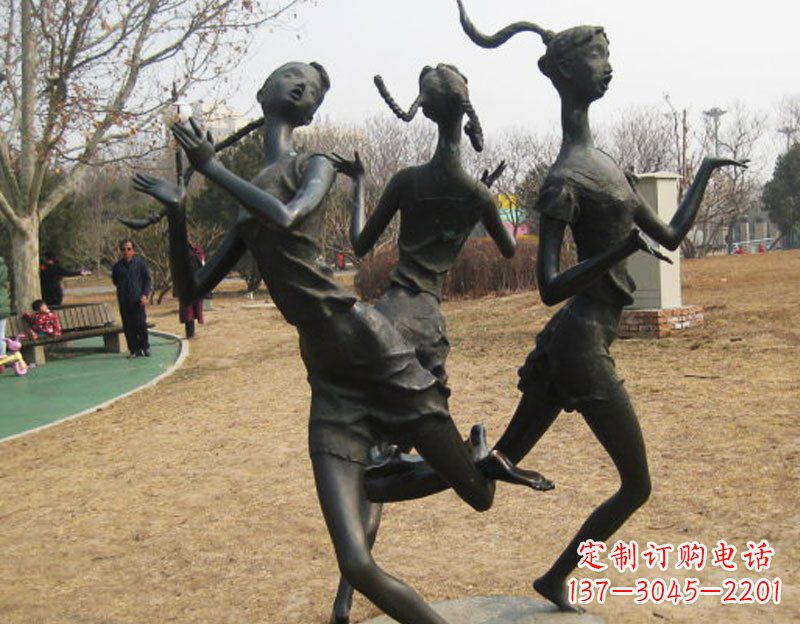 鹤壁令人称羡的花篮雕塑