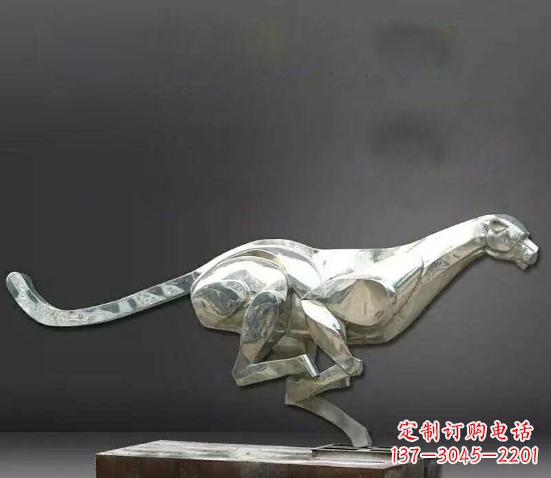 鹤壁公园不锈钢奔跑的豹子动物雕塑