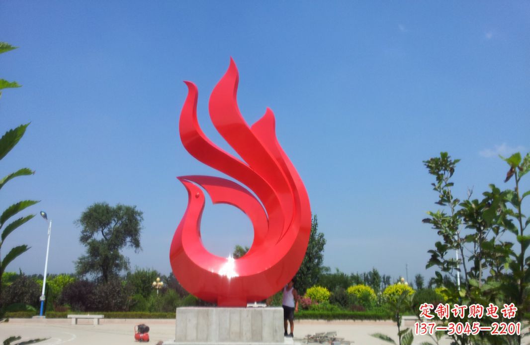 鹤壁精美绝伦的凤凰不锈钢抽象雕塑