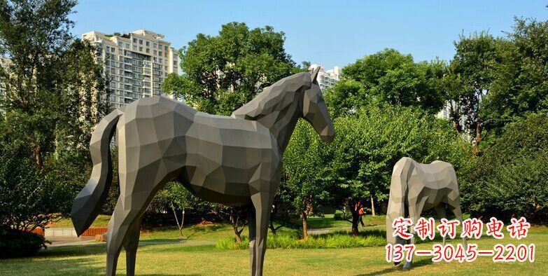 鹤壁产品名称不锈钢动物抽象雕塑