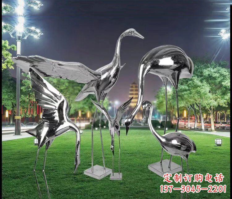 鹤壁大型不锈钢仙鹤雕塑