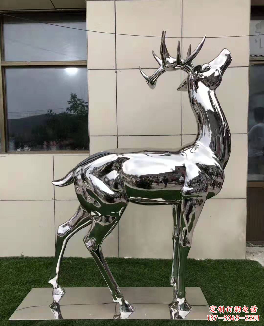 鹤壁不锈钢艺术品精美梅花鹿雕塑