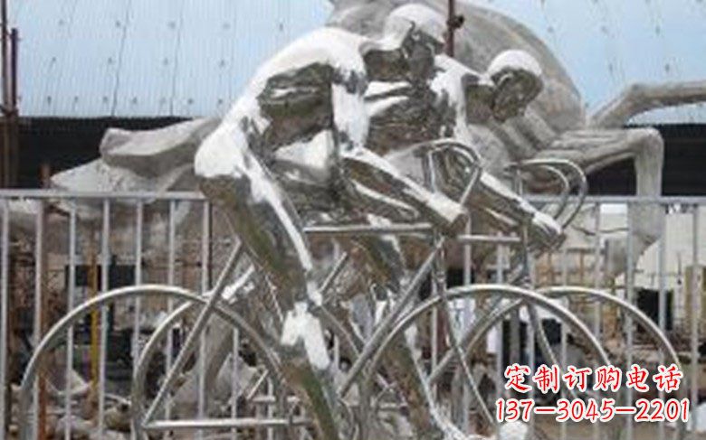 鹤壁铸造不锈钢骑自行车景观雕塑