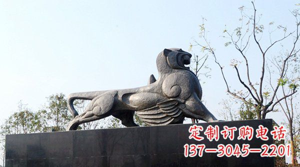 鹤壁公园抽象狮子动物铜雕