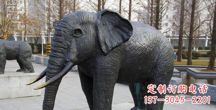 鹤壁精致精美的大象公园雕塑