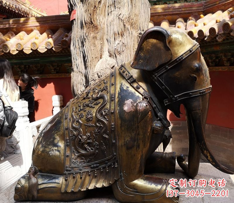 鹤壁震撼的象征--大象铜雕