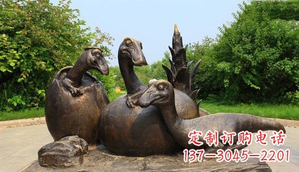 鹤壁公园仿真恐龙铜雕