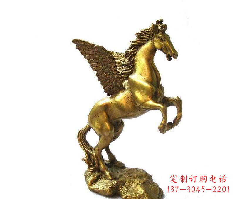 鹤壁公园飞马动物铜雕