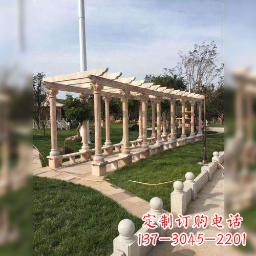 鹤壁增添公园美景的长廊石雕