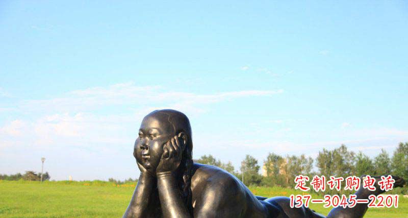 鹤壁美好时光，萌萌哒胖女孩青铜雕塑