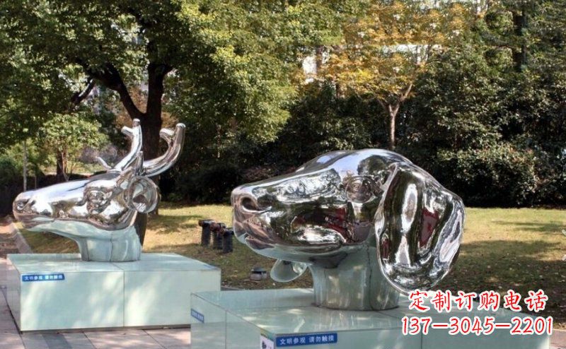 鹤壁公园十二生肖头像不锈钢雕塑