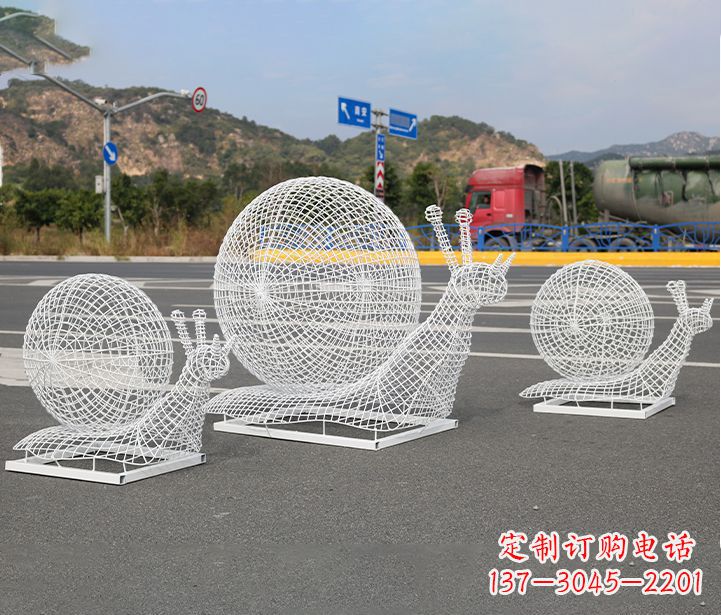 鹤壁公园蜗牛镂空不锈钢雕塑