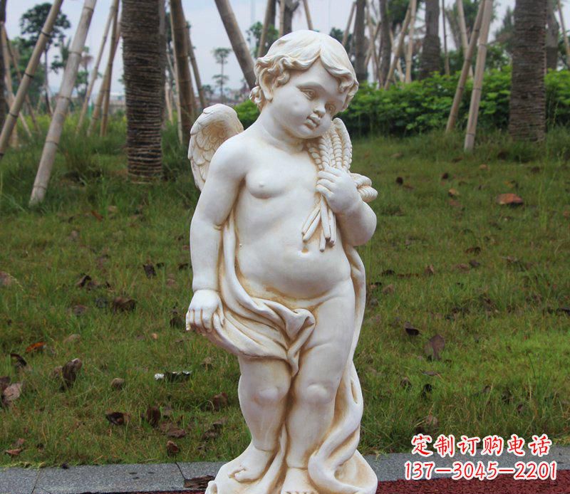 鹤壁公园西方小天使雕塑