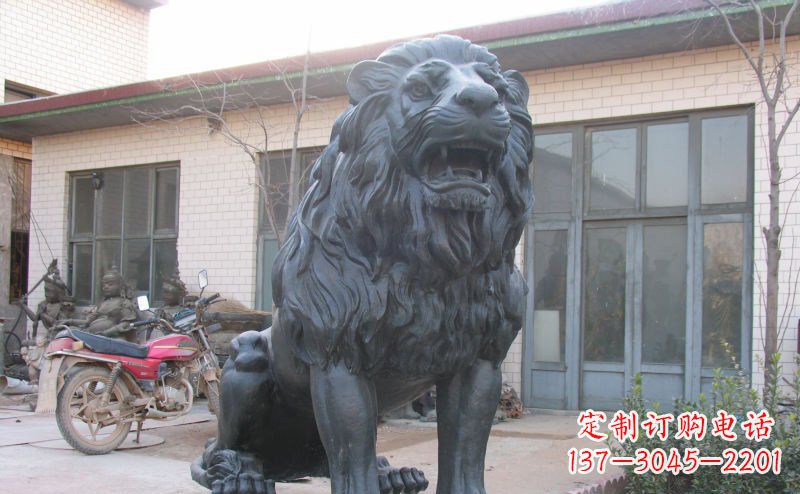鹤壁浓情西洋之王——公园外观狮子铜雕