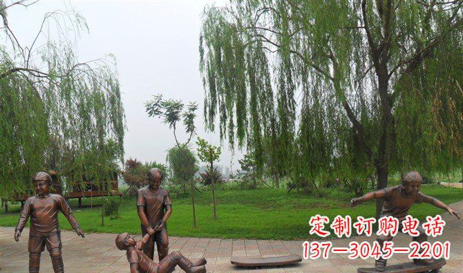 鹤壁多彩童年,铜雕小孩游戏人物雕塑
