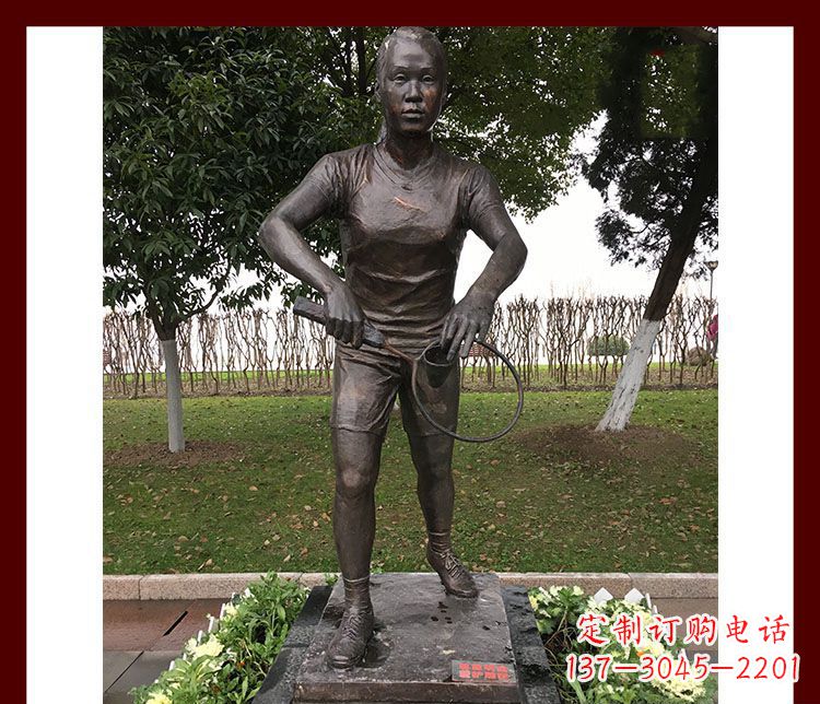 鹤壁精致羽毛球运动员铜雕