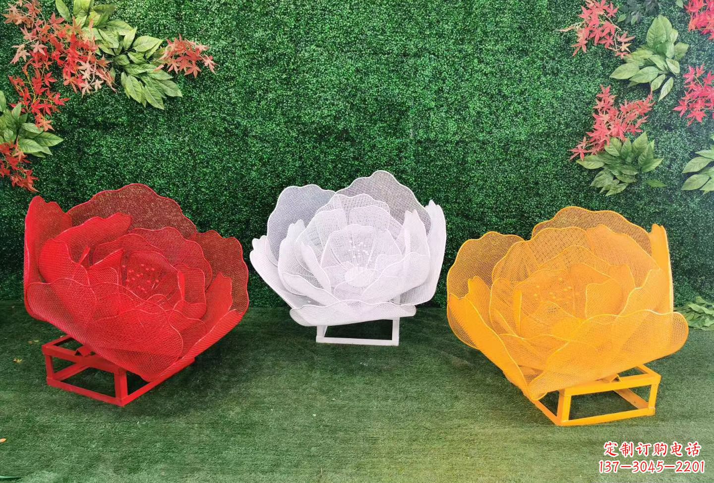 鹤壁公园植物园不锈钢彩色玫瑰花雕塑