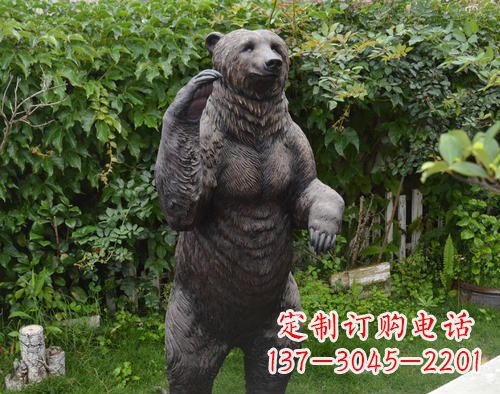 鹤壁仿真狗熊铜雕,体现野性的自然美丽