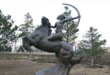 鹤壁公园骑马女人射箭铜雕