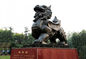 鹤壁独角兽雕塑，释放公正之美
