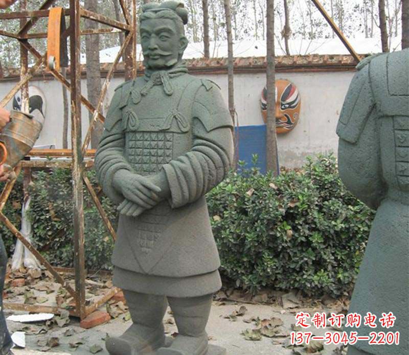 鹤壁广场兵马俑石雕