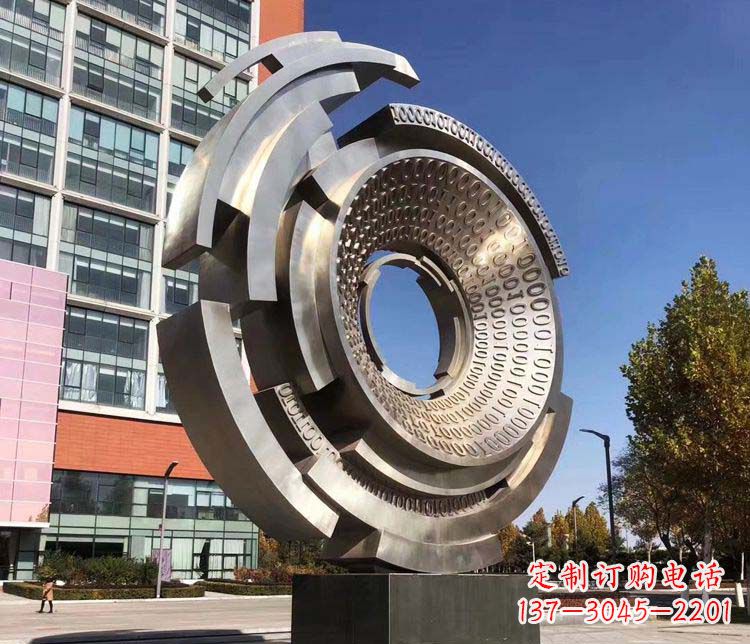 鹤壁广场不锈钢齿轮雕塑1