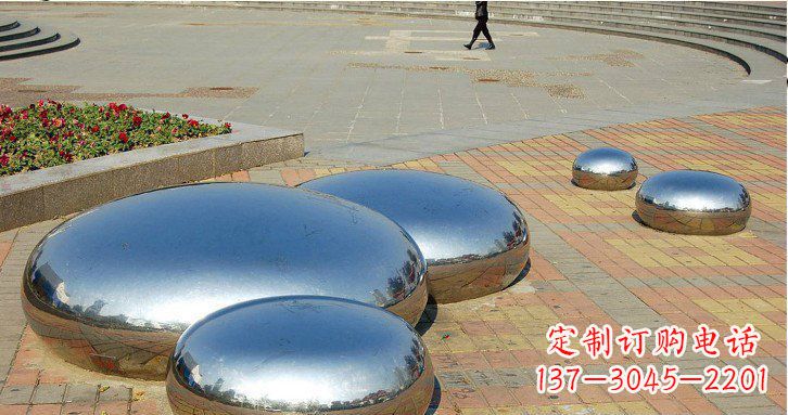 鹤壁广场不锈钢镜面水滴雕塑 (2)
