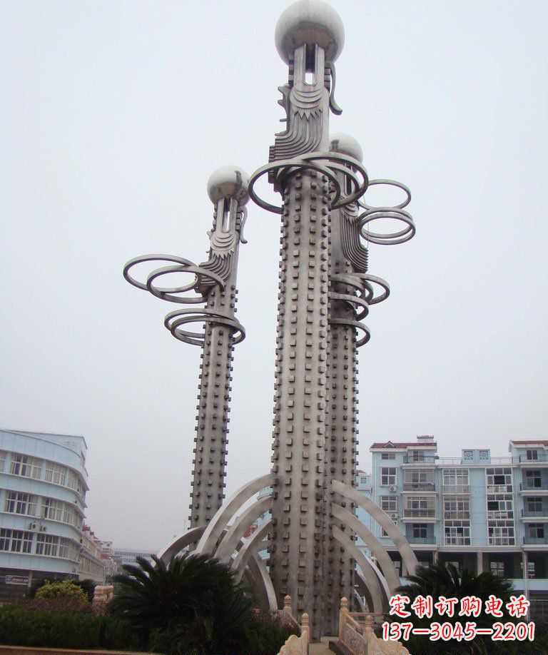 鹤壁广场不锈钢龙柱雕塑