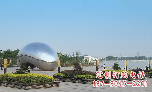 鹤壁华丽而唯美的不锈钢水滴雕塑