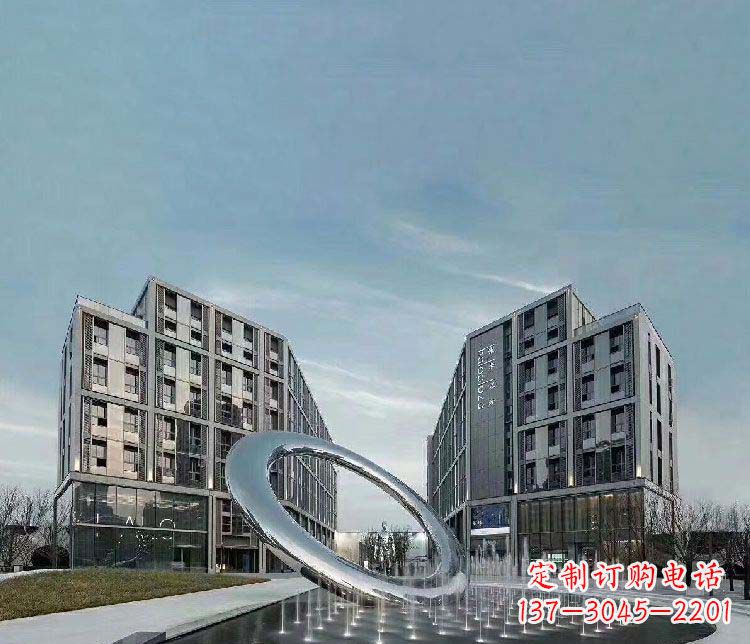 鹤壁完美和谐的圆环景观雕塑