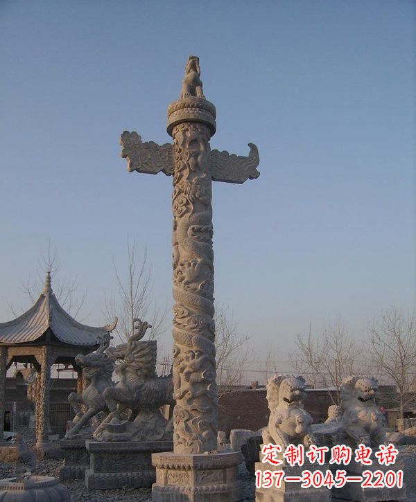 鹤壁动感华表雕塑,为广场增添艺术魅力
