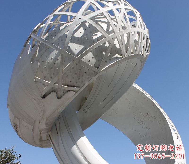鹤壁广场戒指不锈钢雕塑