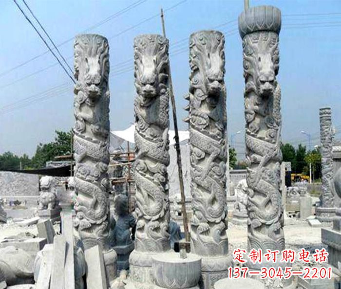 鹤壁浩大神秘的龙柱石雕