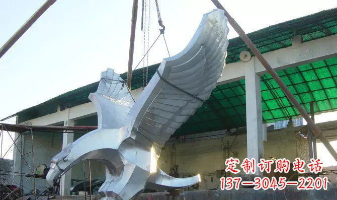 鹤壁广场老鹰不锈钢雕塑