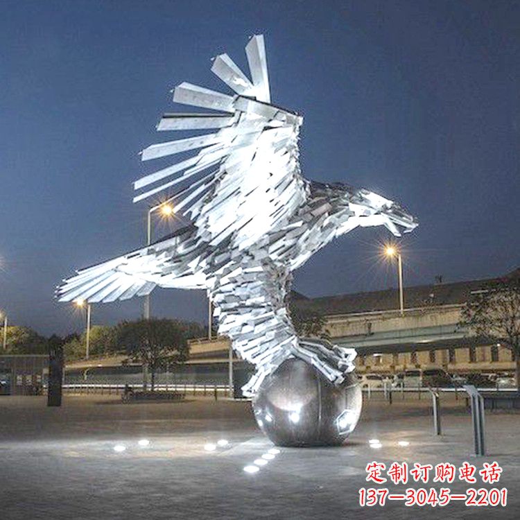 鹤壁广场老鹰不锈钢景观雕塑