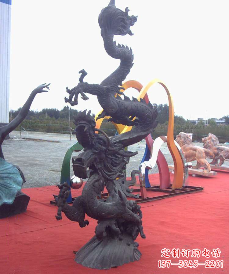 鹤壁精美铜雕龙，汇聚古典气息
