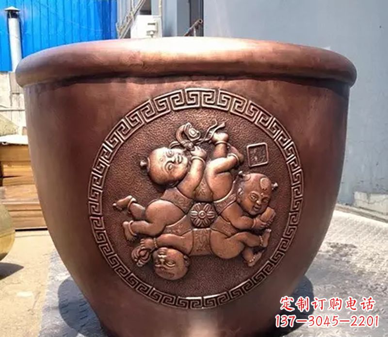 鹤壁广场水缸铜雕塑
