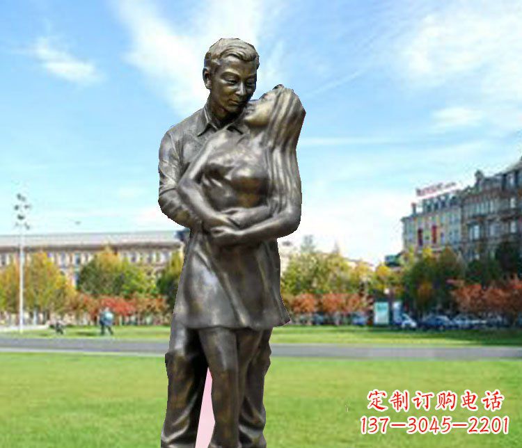 鹤壁一颗爱的心,用铜雕情侣人物雕塑表达