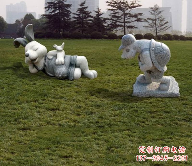鹤壁中领雕塑独特的石雕兔子