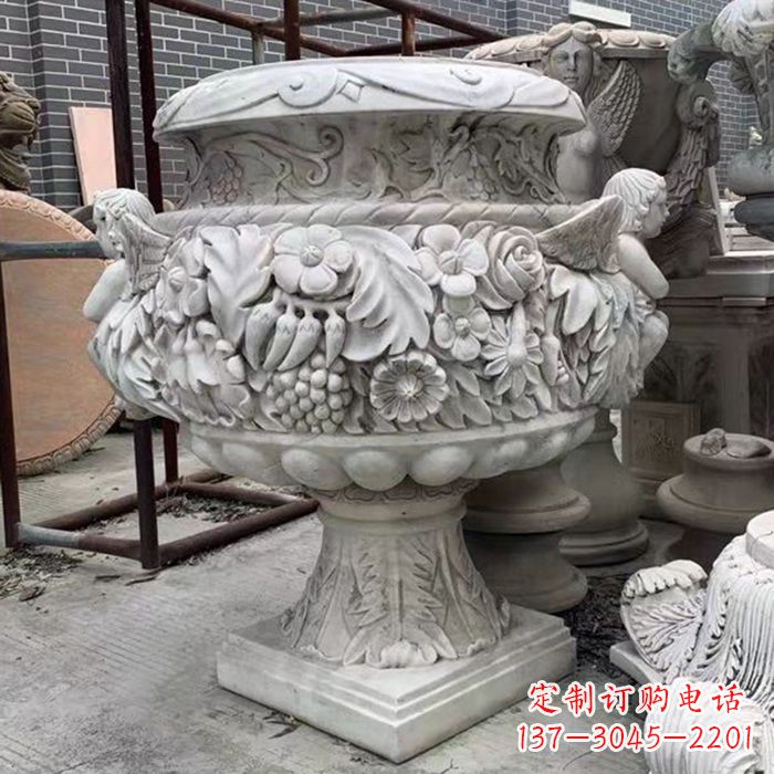 鹤壁汉白玉欧式人物花盆雕塑