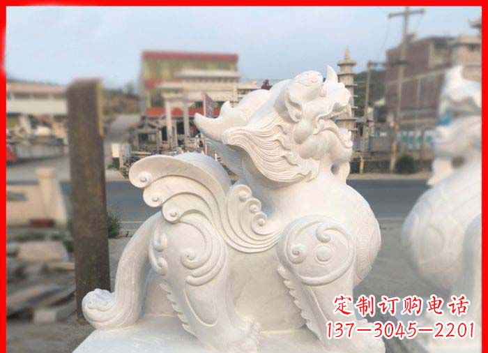 鹤壁中领雕塑:精美汉白玉貔貅门口招财石雕