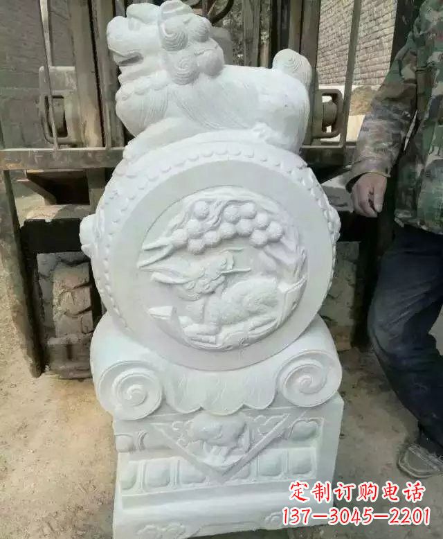 鹤壁中领雕塑出品,精雕细琢汉白玉狮子门墩