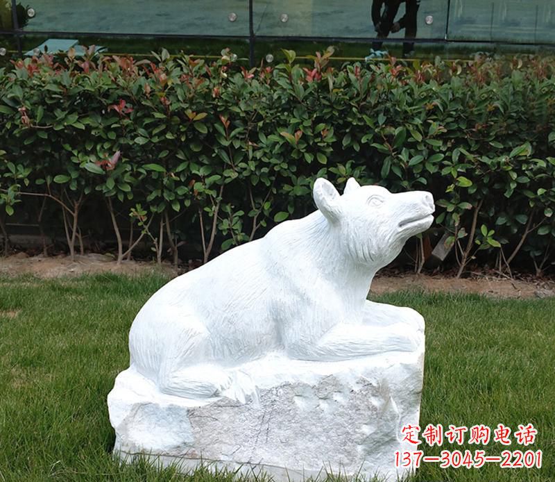鹤壁汉白玉小区动物熊