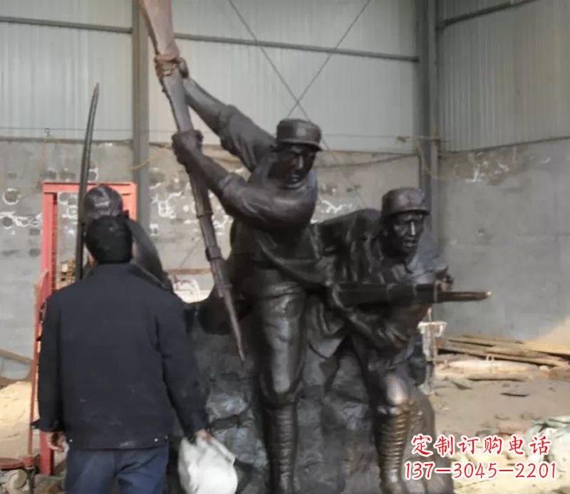 鹤壁红军冲锋广场人物铜雕