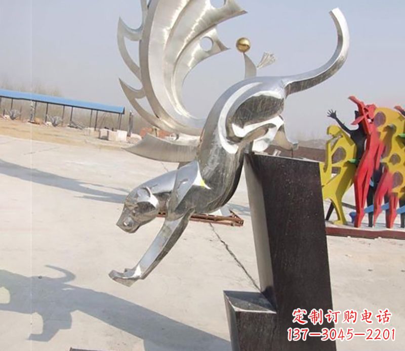 鹤壁经典大气的不锈钢豹子雕塑