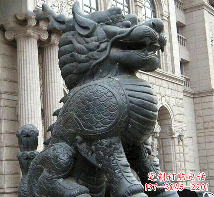 鹤壁富有神韵的煞铜麒麟雕塑