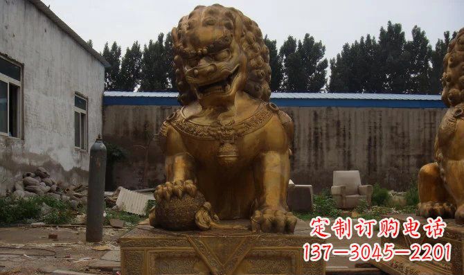 鹤壁黄铜踩球故宫狮子铜雕